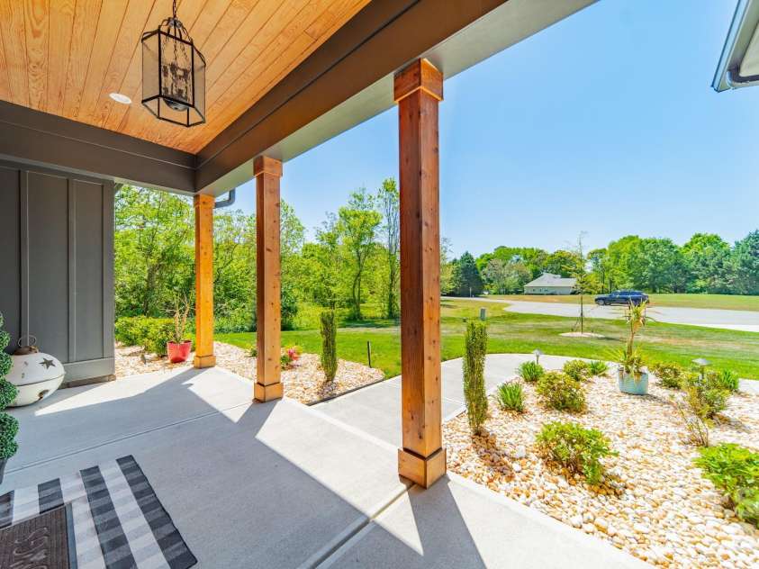 5201 Meadowland Parkway, Monroe, NC 28112.  MLS# CAR4364272, YatesRealty ID 12151. 