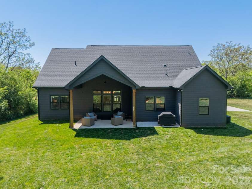 5201 Meadowland Parkway, Monroe, NC 28112.  MLS# CAR4364272, YatesRealty ID 12151. 
