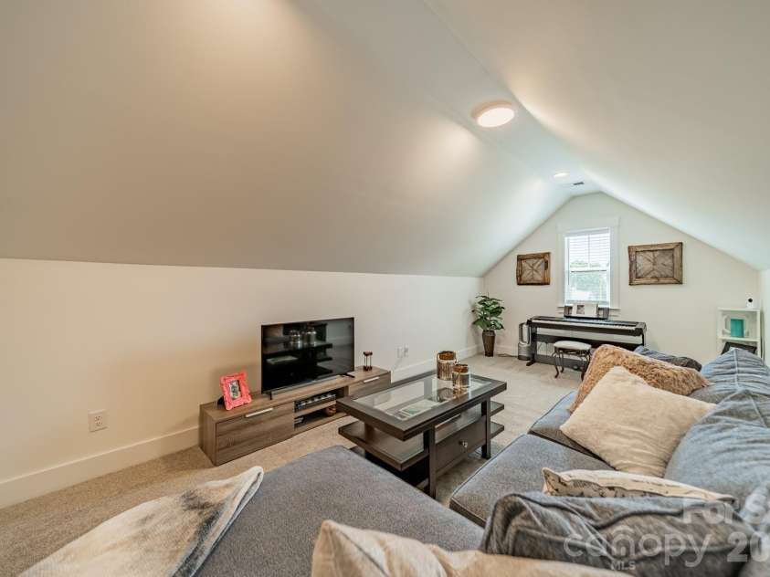 5201 Meadowland Parkway, Monroe, NC 28112.  MLS# CAR4364272, YatesRealty ID 12151. Second Floor Bonus Room