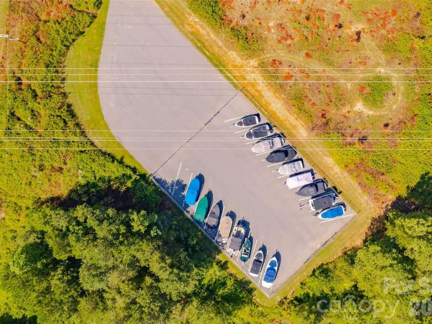 7682 Lazy Hollow Lane, Denver, NC 28037.  MLS# CAR4359740, YatesRealty ID 12152. 