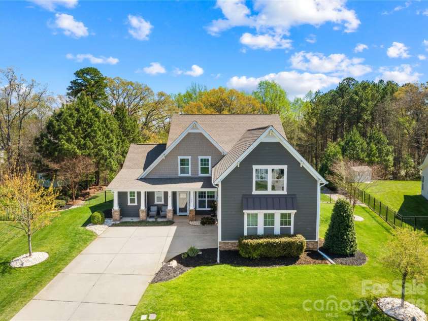 7682 Lazy Hollow Lane, Denver, NC 28037.  MLS# CAR4359740, YatesRealty ID 12152. 