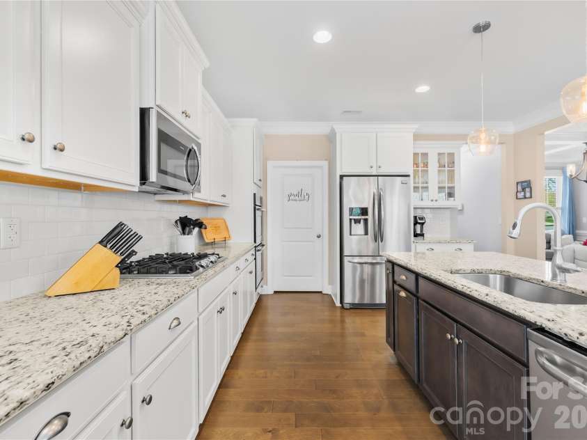 7682 Lazy Hollow Lane, Denver, NC 28037.  MLS# CAR4359740, YatesRealty ID 12152. 