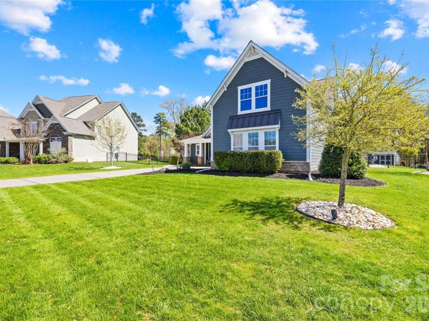 7682 Lazy Hollow Lane, Denver, NC 28037.  MLS# CAR4359740, YatesRealty ID 12152. 
