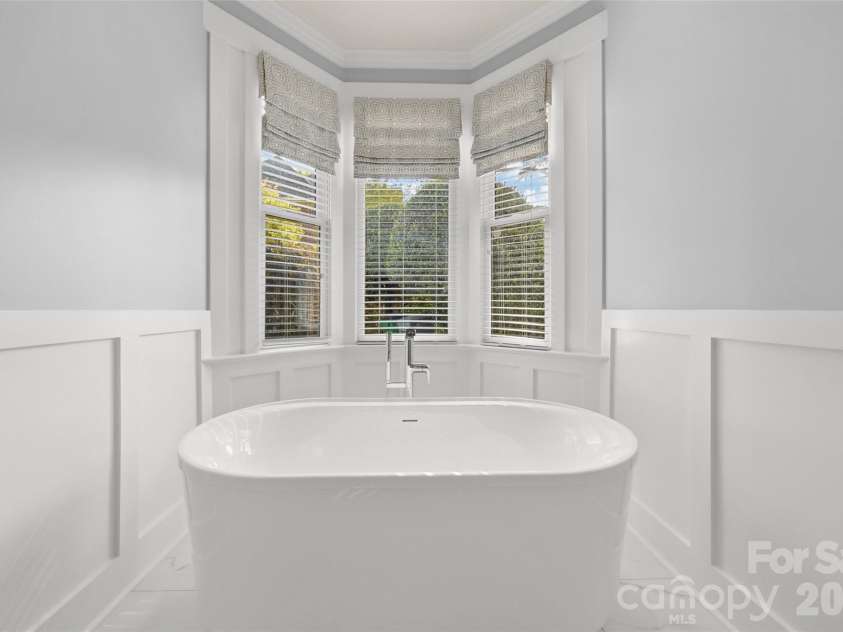 5016 Corrigan Court, Charlotte, NC 28277.  MLS# CAR4365403, YatesRealty ID 12154. 