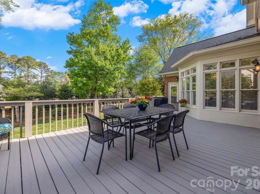 5016 Corrigan Court, Charlotte, NC 28277.  MLS# CAR4365403, YatesRealty ID 12154. 