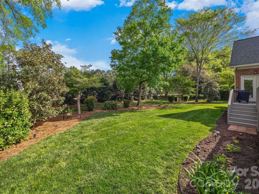 5016 Corrigan Court, Charlotte, NC 28277.  MLS# CAR4365403, YatesRealty ID 12154. 