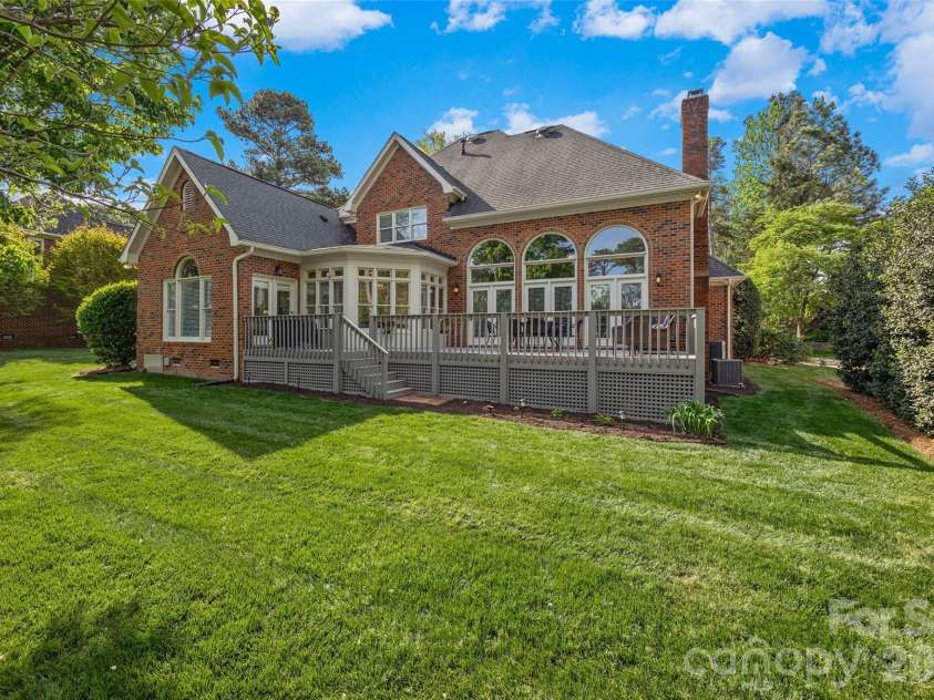 5016 Corrigan Court, Charlotte, NC 28277.  MLS# CAR4365403, YatesRealty ID 12154. 