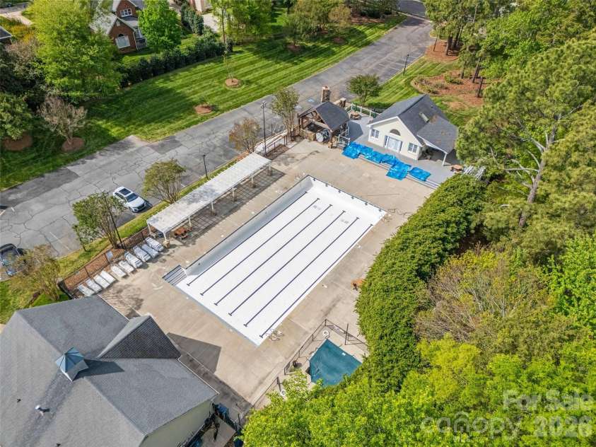 5016 Corrigan Court, Charlotte, NC 28277.  MLS# CAR4365403, YatesRealty ID 12154. 
