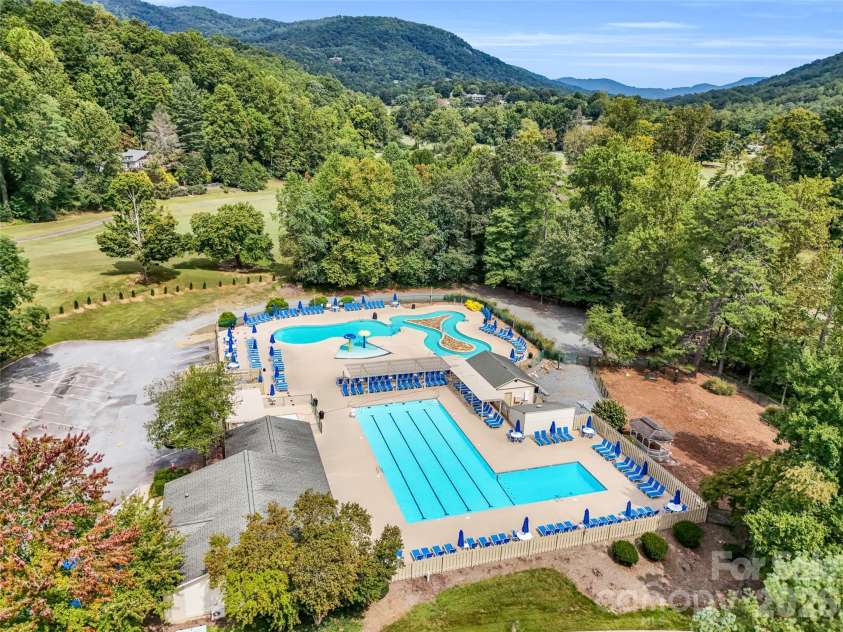 171 Fairway Drive, Lake Lure, NC 28746.  MLS# CAR4370825, YatesRealty ID 12156. 