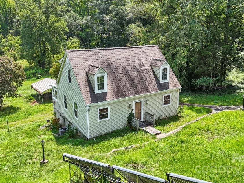 7507 Waxhaw Creek Road, Waxhaw, NC 28173.  MLS# CAR4156566, YatesRealty ID 12156. 