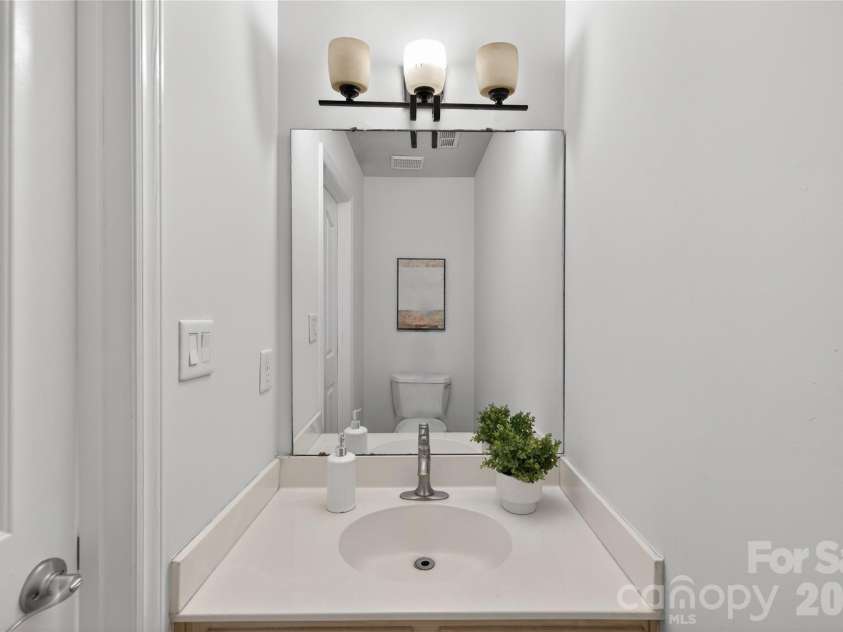 10807 Summitt Tree Court, Charlotte, NC 28277.  MLS# CAR4359632, YatesRealty ID 12157. 