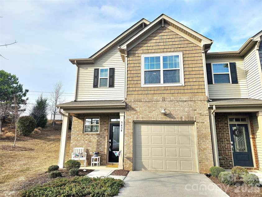 5434 Orchid Bloom Drive, Fort Mill, SC 29707.  MLS# CAR4350161, YatesRealty ID 12158. 