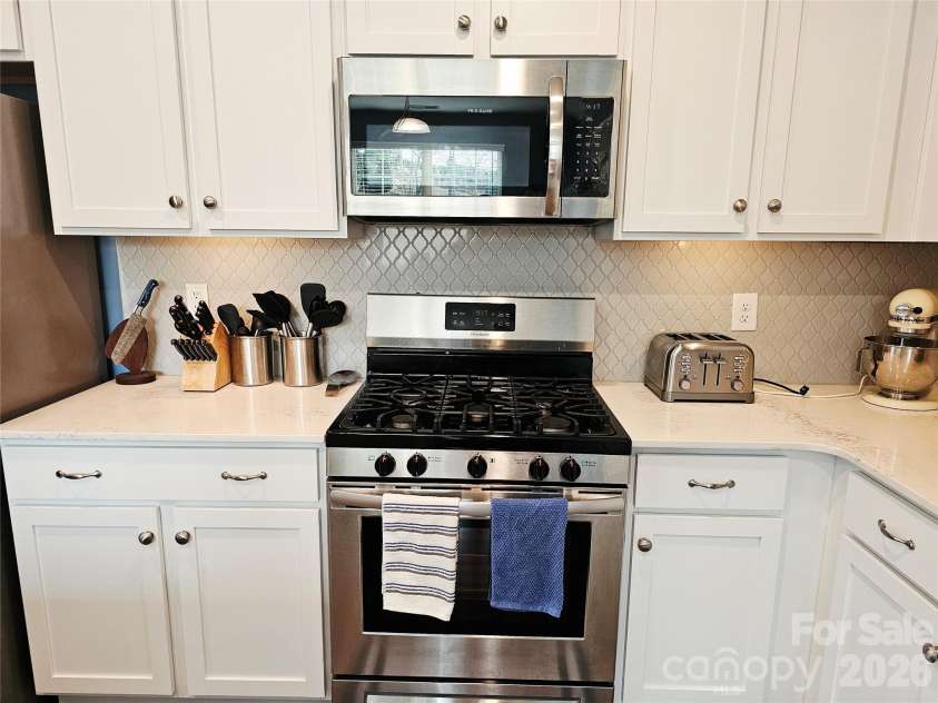 5434 Orchid Bloom Drive, Fort Mill, SC 29707.  MLS# CAR4350161, YatesRealty ID 12158. 