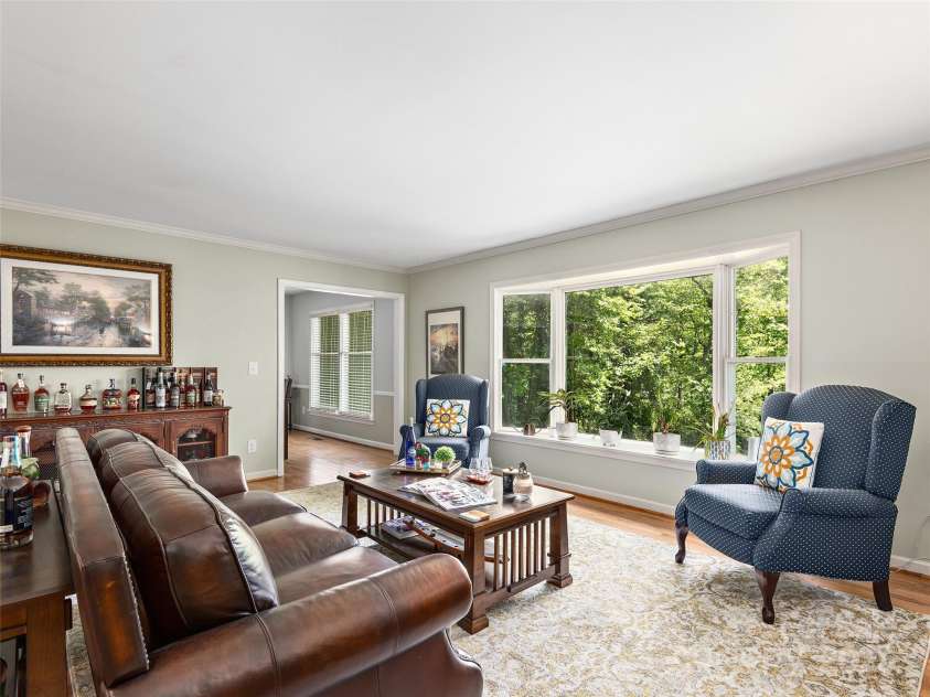 214 Heathcote Road, Hendersonville, NC 28791.  MLS# CAR4257655, YatesRealty ID 12159. 