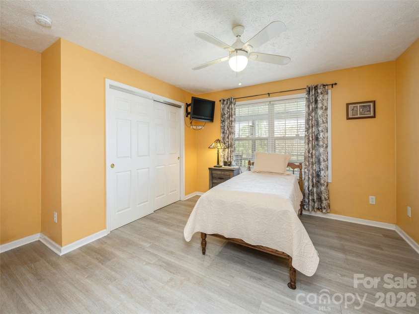 5 Pottery Terrace Trail, Flat Rock, NC 28731.  MLS# CAR4370598, YatesRealty ID 12159. 