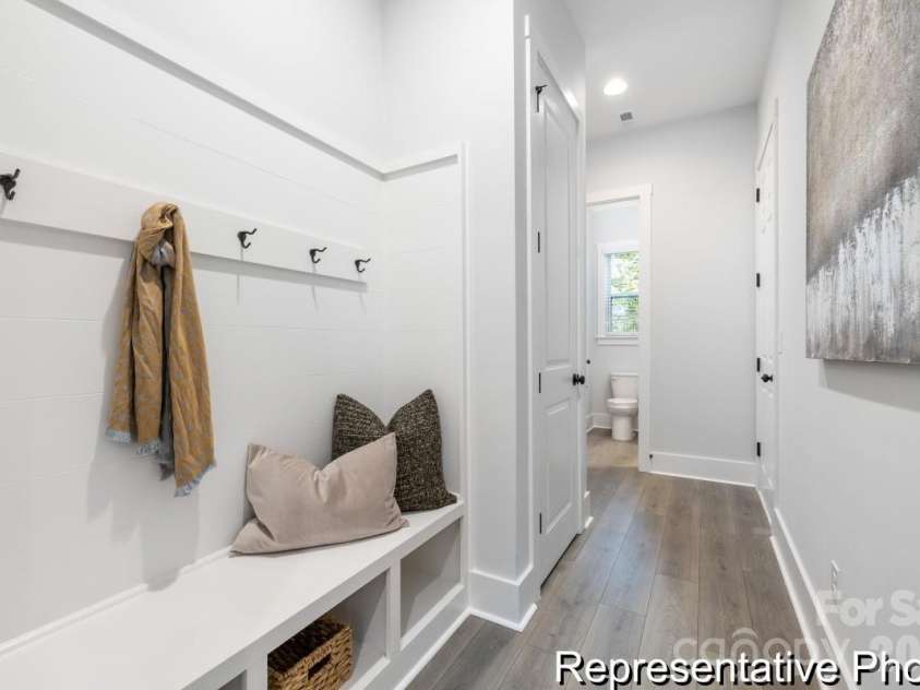 147 Borders Street, Statesville, NC 28677.  MLS# CAR4341771, YatesRealty ID 1216. 