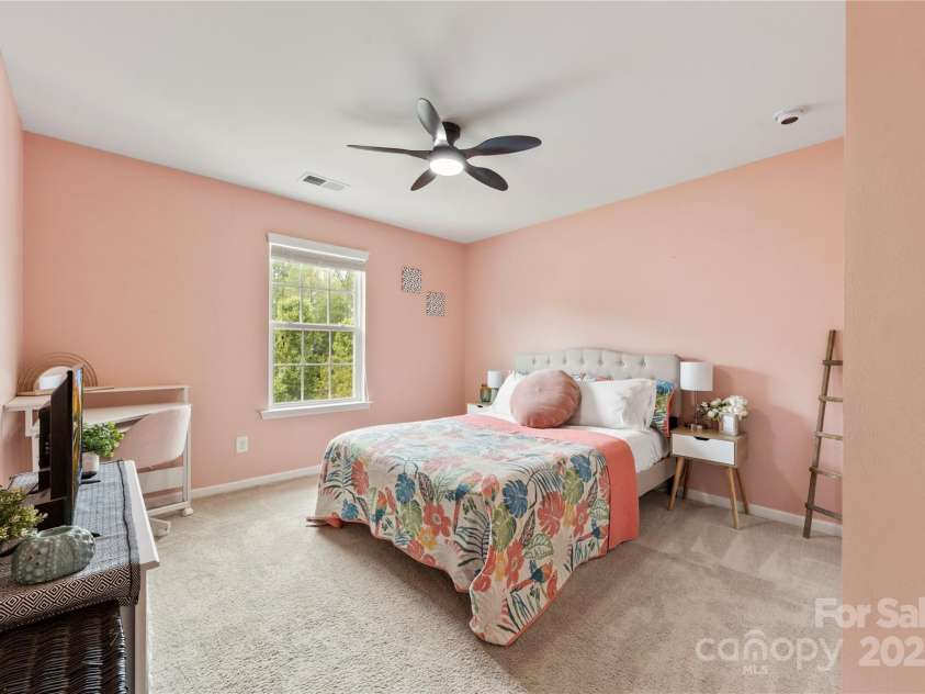 10773 Sapphire Trail, Davidson, NC 28036.  MLS# CAR4240601, YatesRealty ID 12160. 