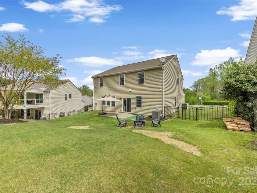 10773 Sapphire Trail, Davidson, NC 28036.  MLS# CAR4240601, YatesRealty ID 12160. 