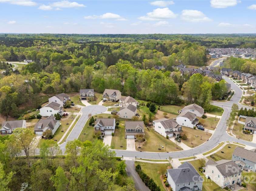 10773 Sapphire Trail, Davidson, NC 28036.  MLS# CAR4240601, YatesRealty ID 12160. 