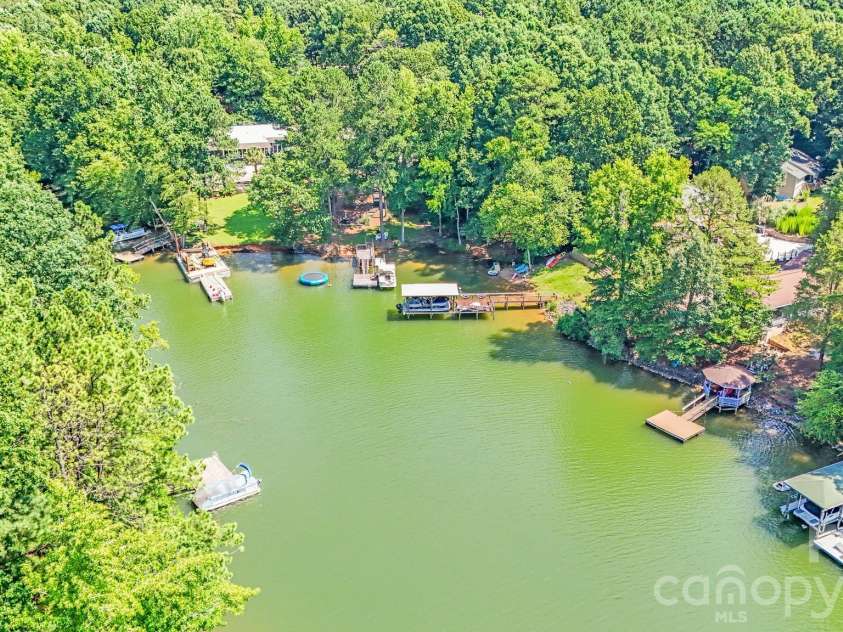 2116 Bon Villa Way, Fort Mill, SC 29708.  MLS# CAR4275082, YatesRealty ID 12160. 