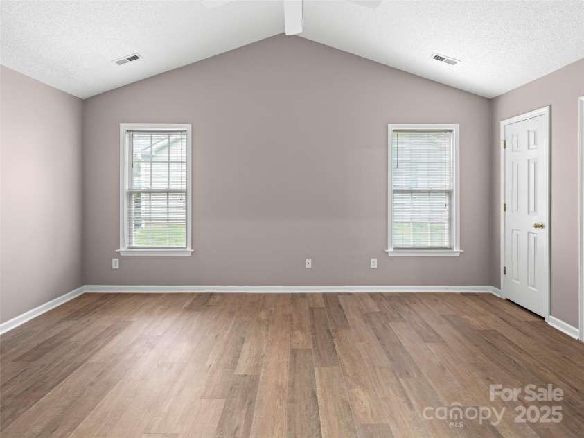 135 Sunberry Trail, Fletcher, NC 28732.  MLS# CAR4242779, YatesRealty ID 12161. 