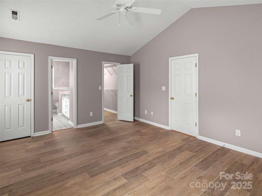135 Sunberry Trail, Fletcher, NC 28732.  MLS# CAR4242779, YatesRealty ID 12161. 