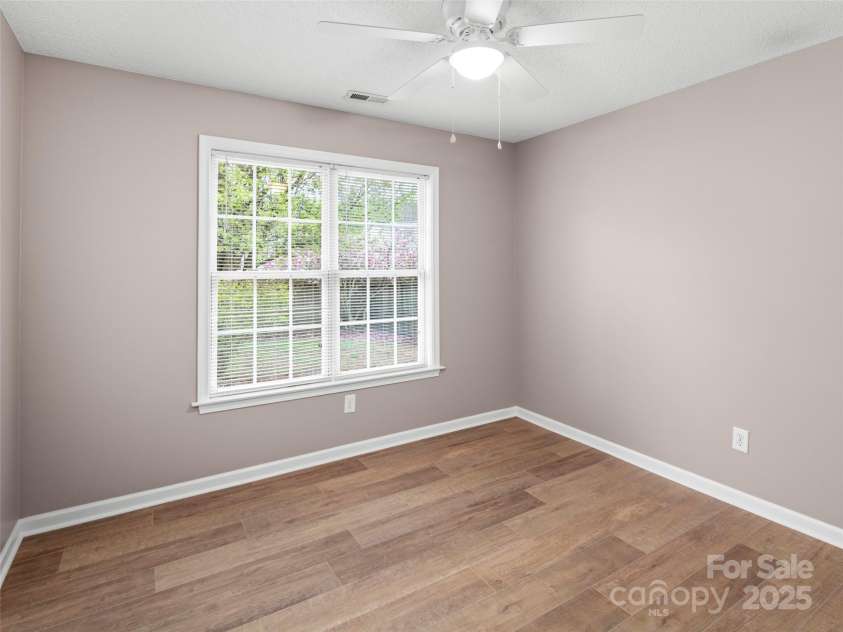 135 Sunberry Trail, Fletcher, NC 28732.  MLS# CAR4242779, YatesRealty ID 12161. 