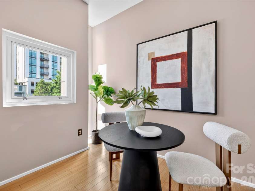 279 McDonald Avenue, Charlotte, NC 28203.  MLS# CAR4346355, YatesRealty ID 12161. 