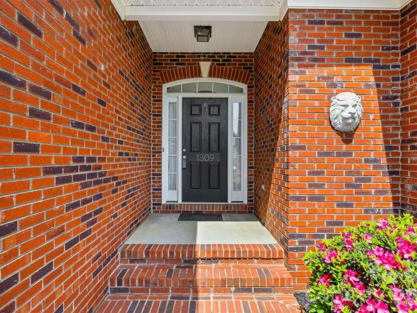 1309 Plantation Hills Drive, Rock Hill, SC 29732.  MLS# CAR4368205, YatesRealty ID 12162. 