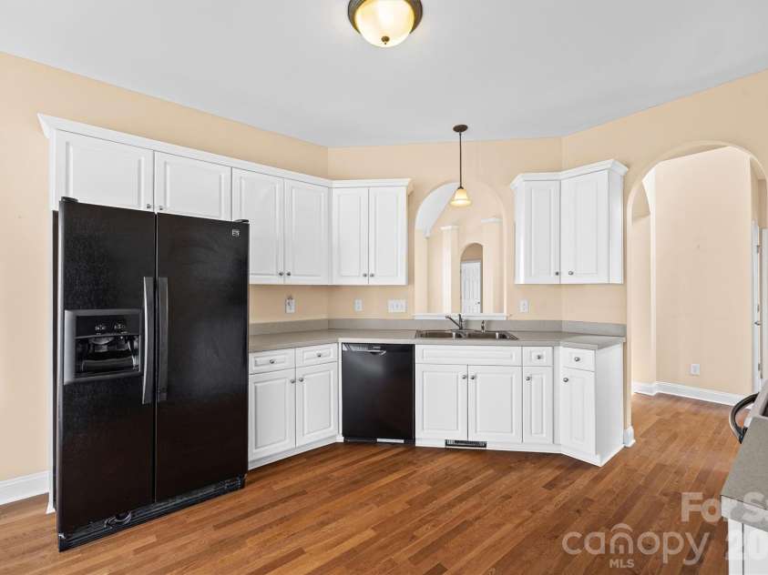 1309 Plantation Hills Drive, Rock Hill, SC 29732.  MLS# CAR4368205, YatesRealty ID 12162. 