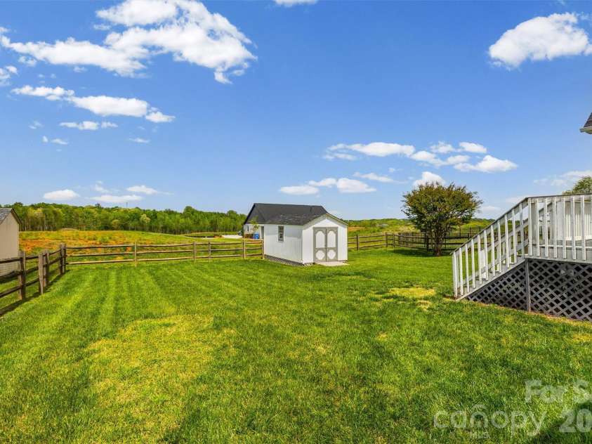 1309 Plantation Hills Drive, Rock Hill, SC 29732.  MLS# CAR4368205, YatesRealty ID 12162. 