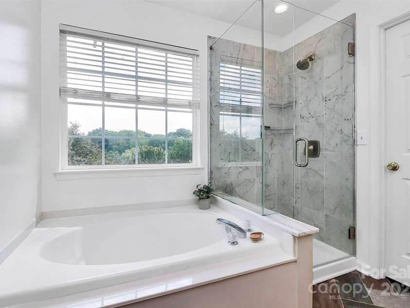 9157 Snow Hill Court, Charlotte, NC 28269.  MLS# CAR4256866, YatesRealty ID 12163. 