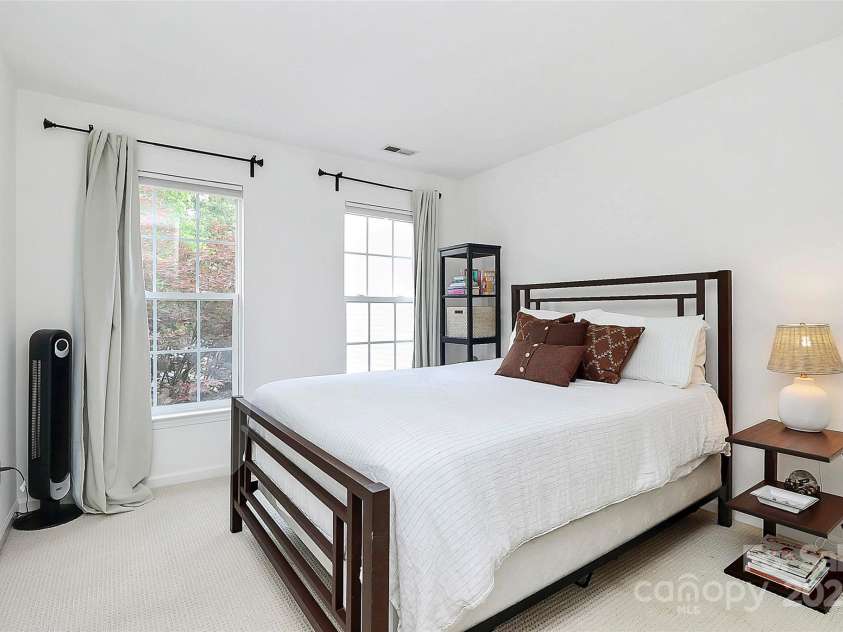 9157 Snow Hill Court, Charlotte, NC 28269.  MLS# CAR4256866, YatesRealty ID 12163. Bedroom #2