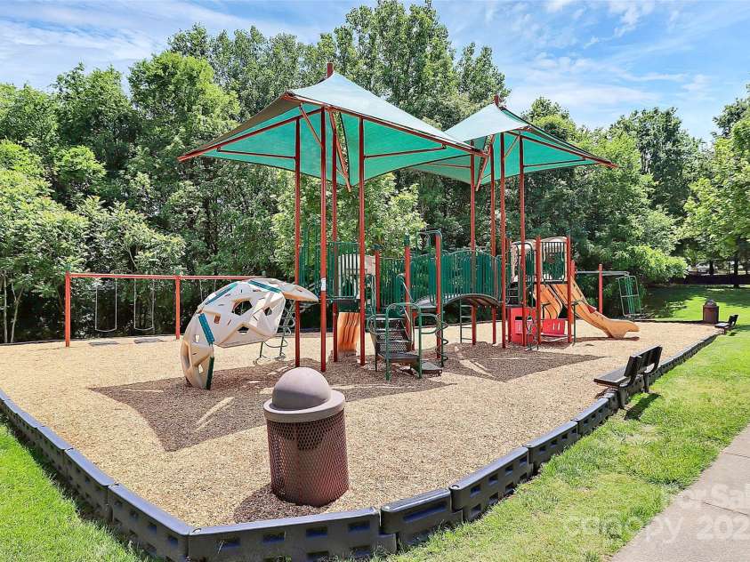 9157 Snow Hill Court, Charlotte, NC 28269.  MLS# CAR4256866, YatesRealty ID 12163. Multiple Playgrounds