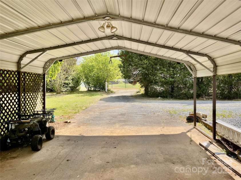 6401 Alley Road, Catawba, NC 28609.  MLS# CAR4247058, YatesRealty ID 12164. 