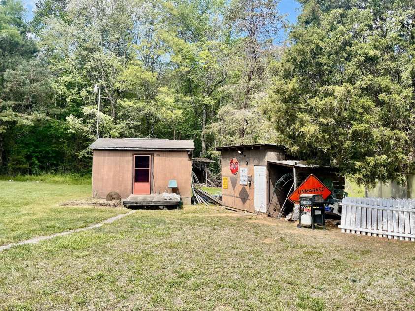 6401 Alley Road, Catawba, NC 28609.  MLS# CAR4247058, YatesRealty ID 12164. 