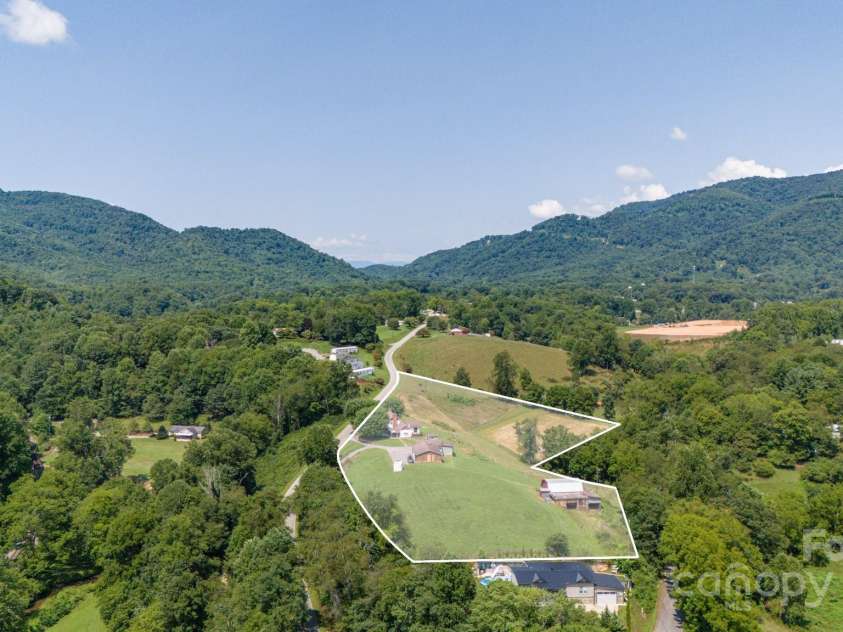 502 and  504 Old US 19 23 Highway, Candler, NC 28715.  MLS# CAR4164132, YatesRealty ID 12166. 