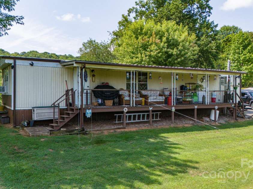 502 and  504 Old US 19 23 Highway, Candler, NC 28715.  MLS# CAR4164132, YatesRealty ID 12166. 
