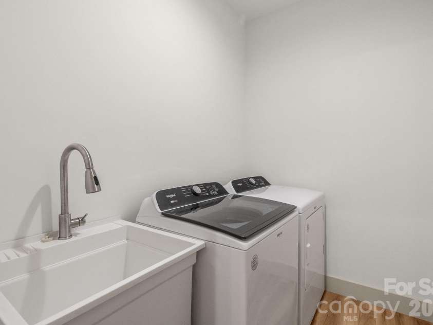 6311 Highway 205 Highway, Marshville, NC 28103.  MLS# CAR4356683, YatesRealty ID 12166. 