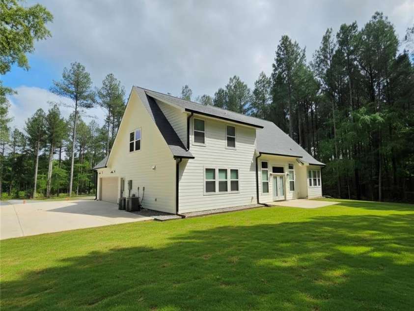 6311 Highway 205 Highway, Marshville, NC 28103.  MLS# CAR4356683, YatesRealty ID 12166. 