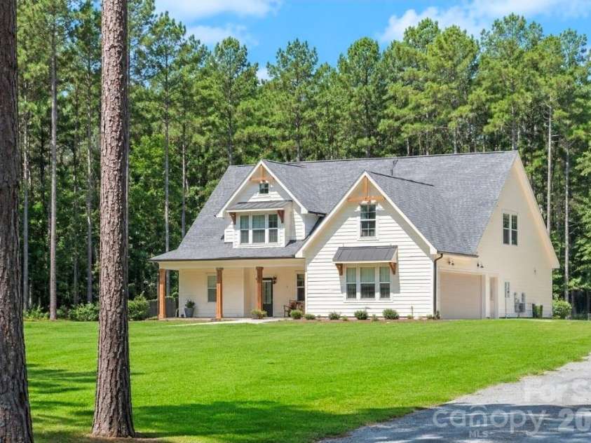 6311 Highway 205 Highway, Marshville, NC 28103.  MLS# CAR4356683, YatesRealty ID 12166. 
