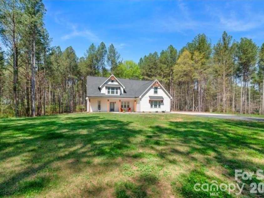 6311 Highway 205 Highway, Marshville, NC 28103.  MLS# CAR4356683, YatesRealty ID 12166. 