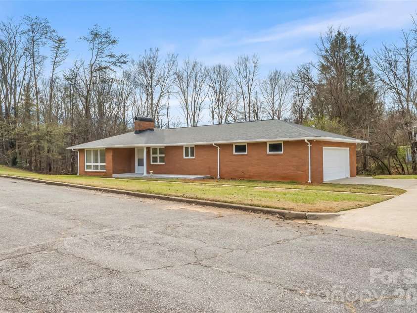 212 Shuping Street, Morganton, NC 28655.  MLS# CAR4329498, YatesRealty ID 12167. 