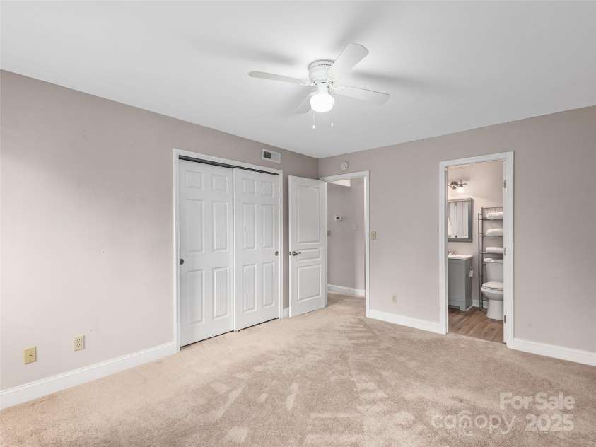 4002 Marble Way, Asheville, NC 28806.  MLS# CAR4256908, YatesRealty ID 12167. 