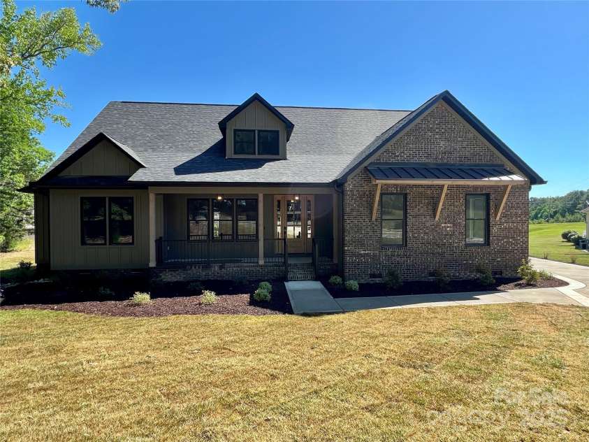 603 Turnberry Court, Albemarle, NC 28001.  MLS# CAR4255016, YatesRealty ID 12168. 603 Turnberry Court Albemarle NC 28001