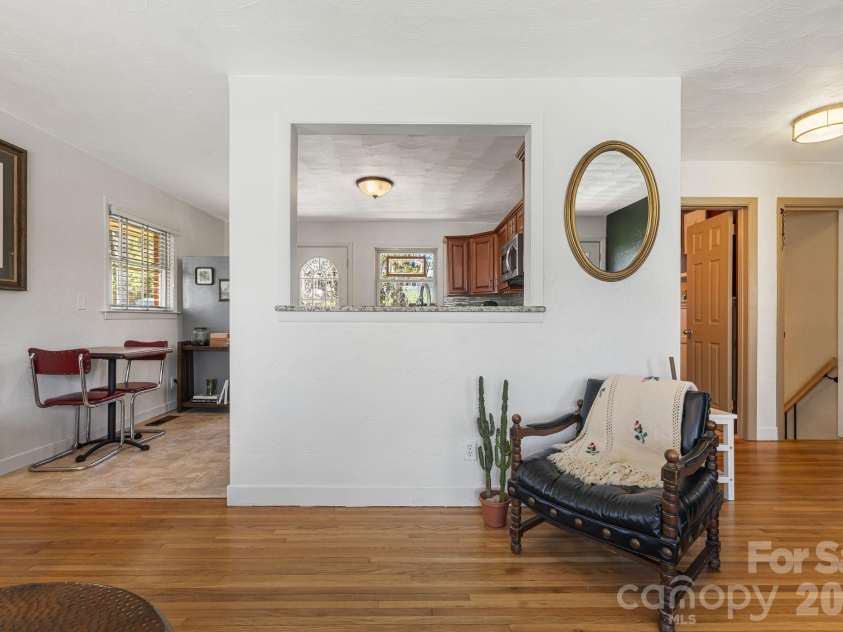 1733 Clairmont Drive, Hendersonville, NC 28791.  MLS# CAR4357860, YatesRealty ID 12169. 