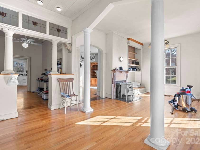 335 Eastview Street, Morganton, NC 28655.  MLS# CAR4329987, YatesRealty ID 1217. 