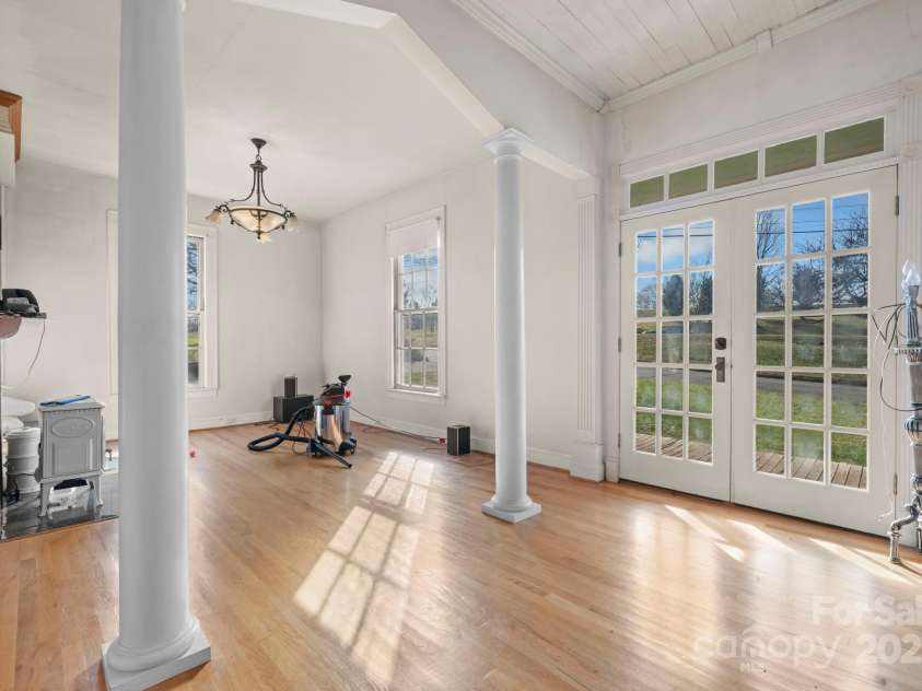 335 Eastview Street, Morganton, NC 28655.  MLS# CAR4329987, YatesRealty ID 1217. 