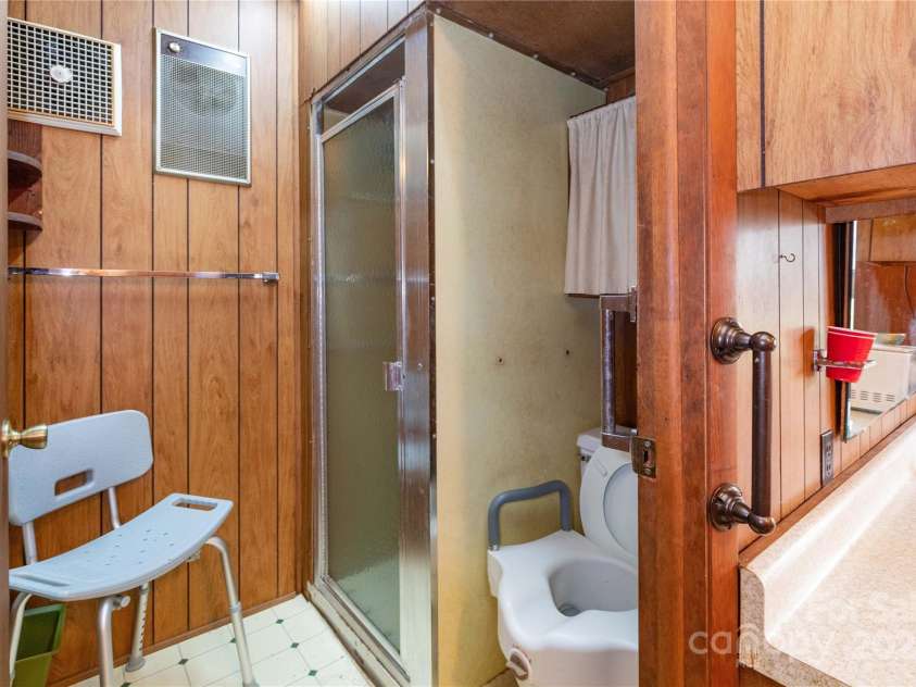 57 Dix Gap Circle, Cullowhee, NC 28723.  MLS# CAR4208371, YatesRealty ID 1217. 