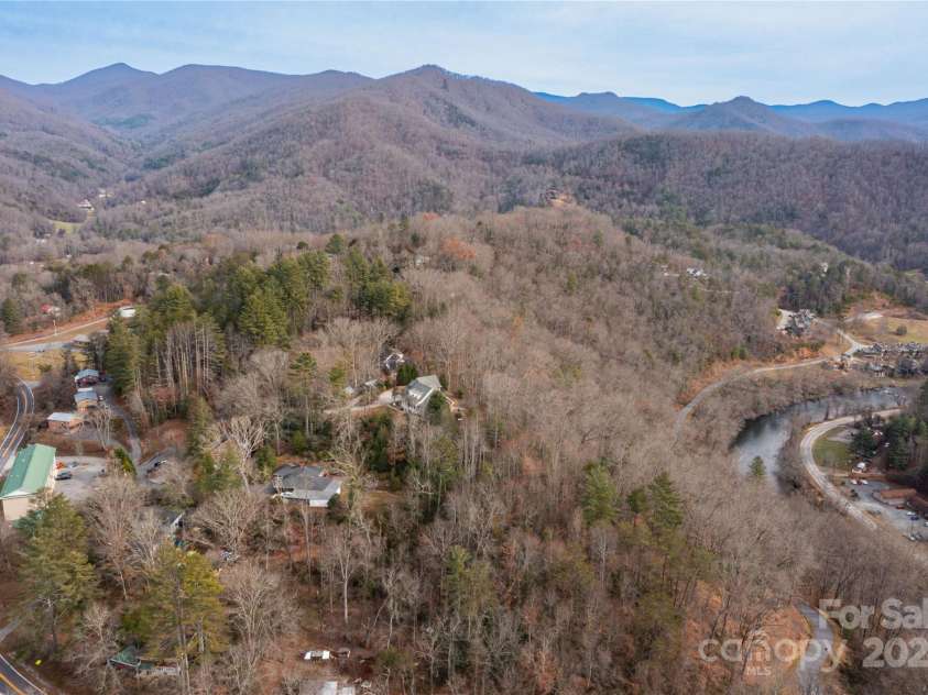 57 Dix Gap Circle, Cullowhee, NC 28723.  MLS# CAR4208371, YatesRealty ID 1217. 